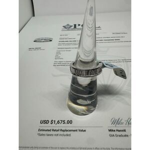 Beautiful LG Baguette Cut 1.00 Ct Diamond Ring